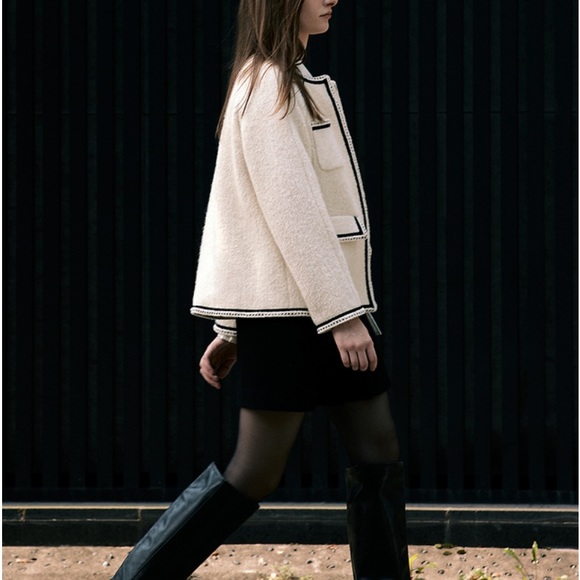 RARE Frontrow Premium Edition Italy Cream Boucle Blazer Size XS 36 - Picture 3 of 8